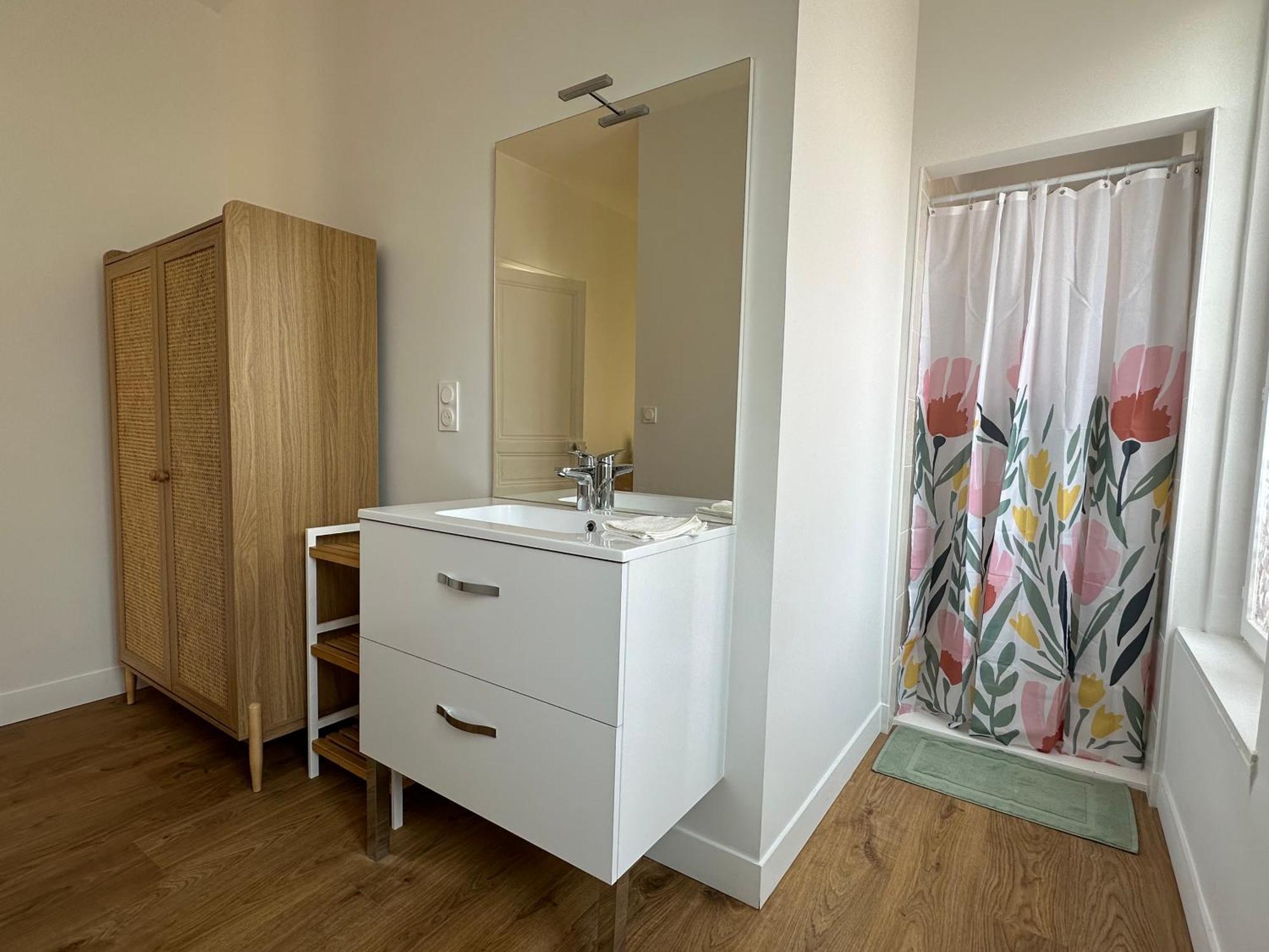 Apartment Sweet